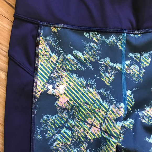 Reversible Under Armour leggings - Picture 2 of 7